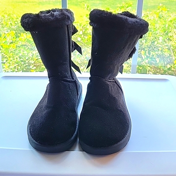 Ladies Winter Boot - Picture 3 of 9